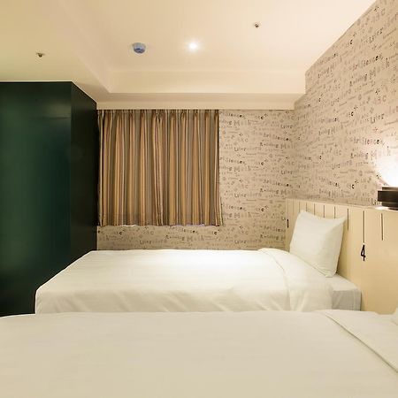 Rf Hotel - Sanchong Taipei Exterior foto